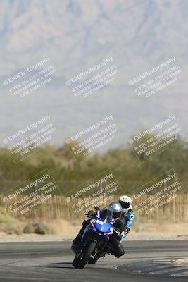 media/Oct-30-2025-Racers Edge (Thu) [[dabbdaf680]]/3-B Group/Session 2 Turn 2/